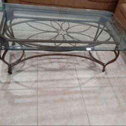 LIVING ROOM TABLE SET