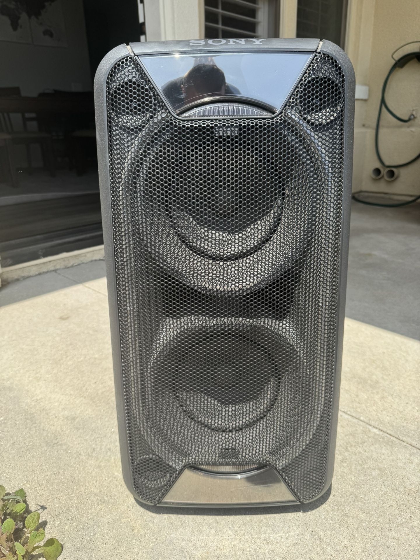 SONY XB-90 - Large Portable Bluetooth Speaker 