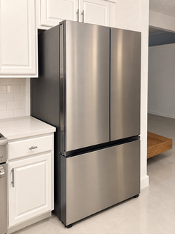 Samsung Bespoke 24 Cu. Ft. French Door Refrigerator – Excellent Condition