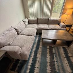 Super Comfortable Sectional Free Delivery If Local $400