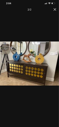 Buffet cabinet