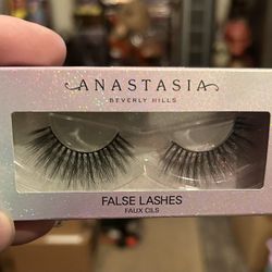 ANASTASIA BEVERLY HILLS