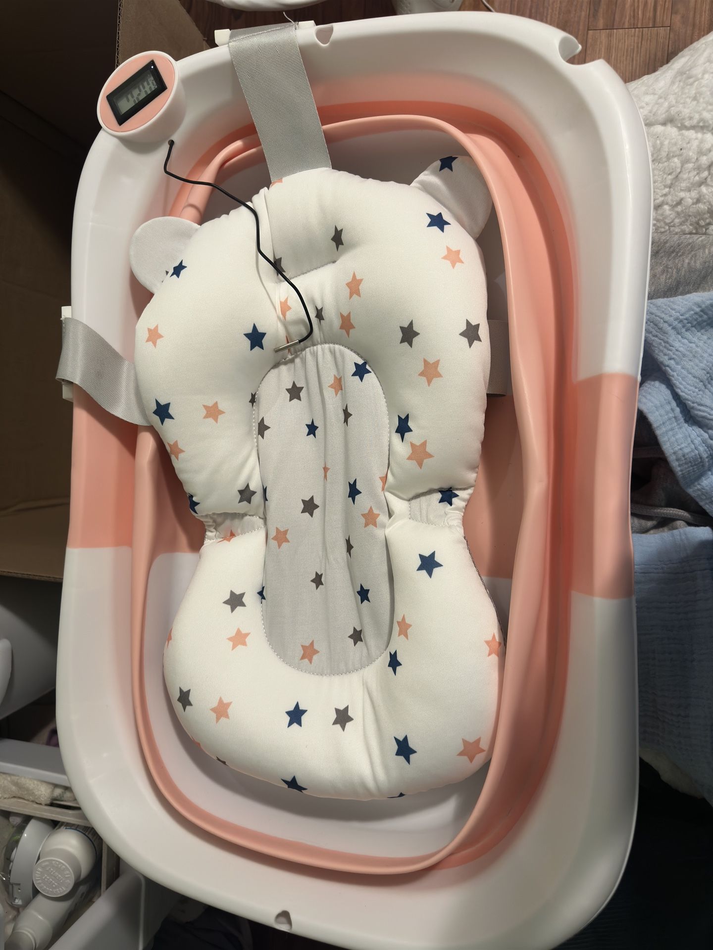 Baby Bath Tub With Pillow