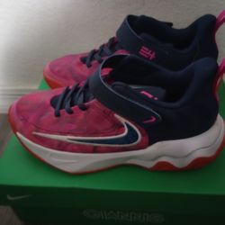 New Nike Giannis Immortality 4 Little Kids' Basketball Shoes Size 2