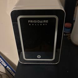 Mini fridge