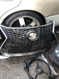 LEXUS RX 350 Front Grill (PART)