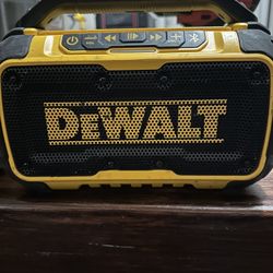 Dewalt Lithium Bluetooth Speaker 