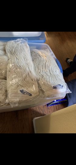 Mops 3x$10