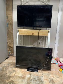 2 32in tvs