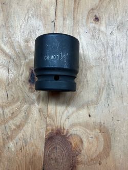 Socket