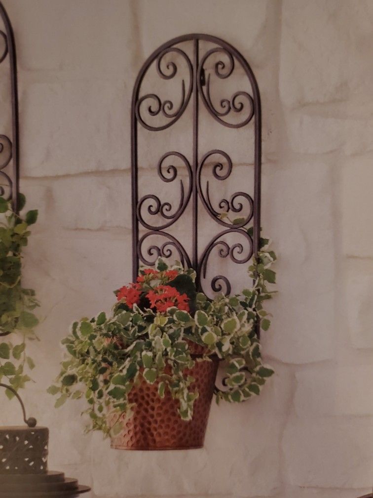 Garden Grove Wall Planter, New In Box Home Interiors