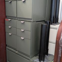 Industrial Steelcase Filing Cabinet 27x19x15in