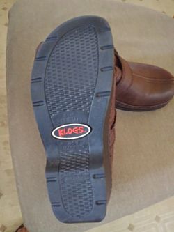 Klogs shoes size 6 1/2