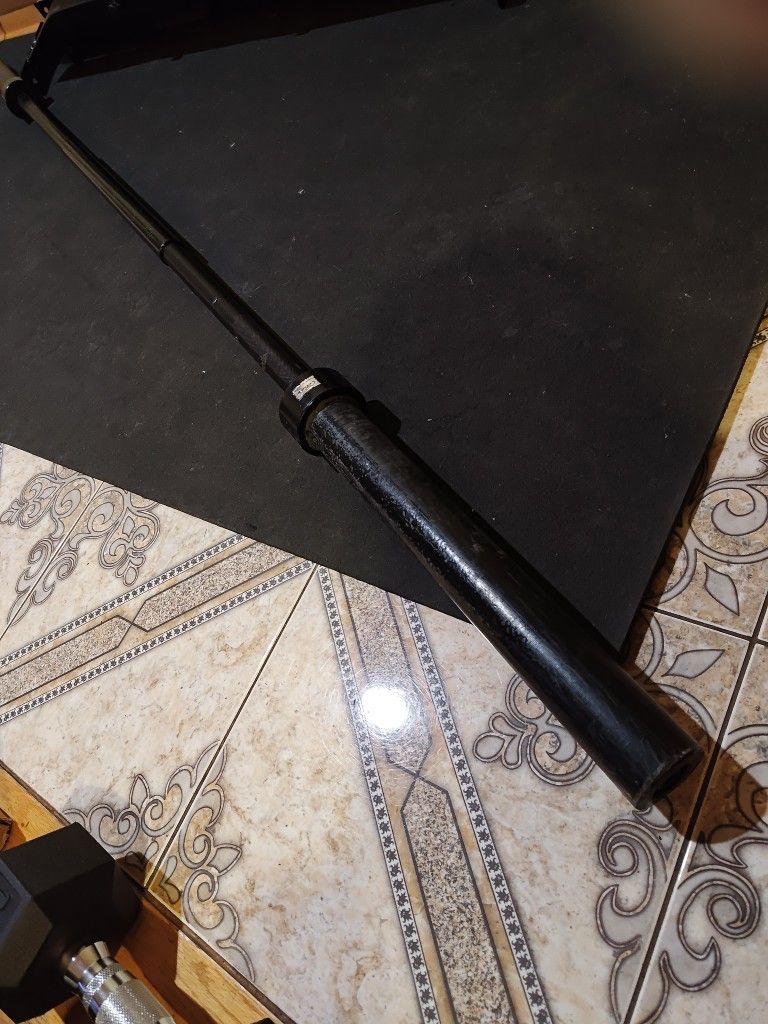30lb 3pc 7ft Olympic Bar Barbell