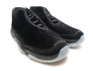 Nike Air Jordan Future Lifestyle Black Fur AR0726-006 Women's Size 7.5 Used
