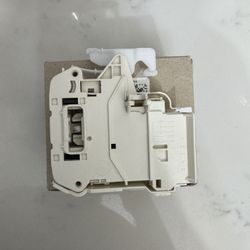Miele W1 WCX WXR Door latch Sub-assembly