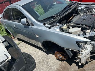2008 Mitsubishi lancer parts