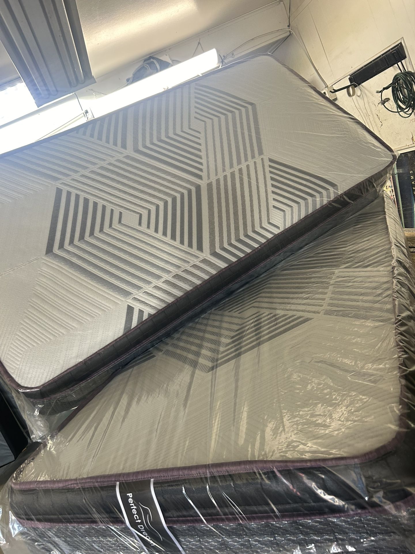 Brand New Queen Bed And Box Spring Same Day Deliver Mattresses & Box springs