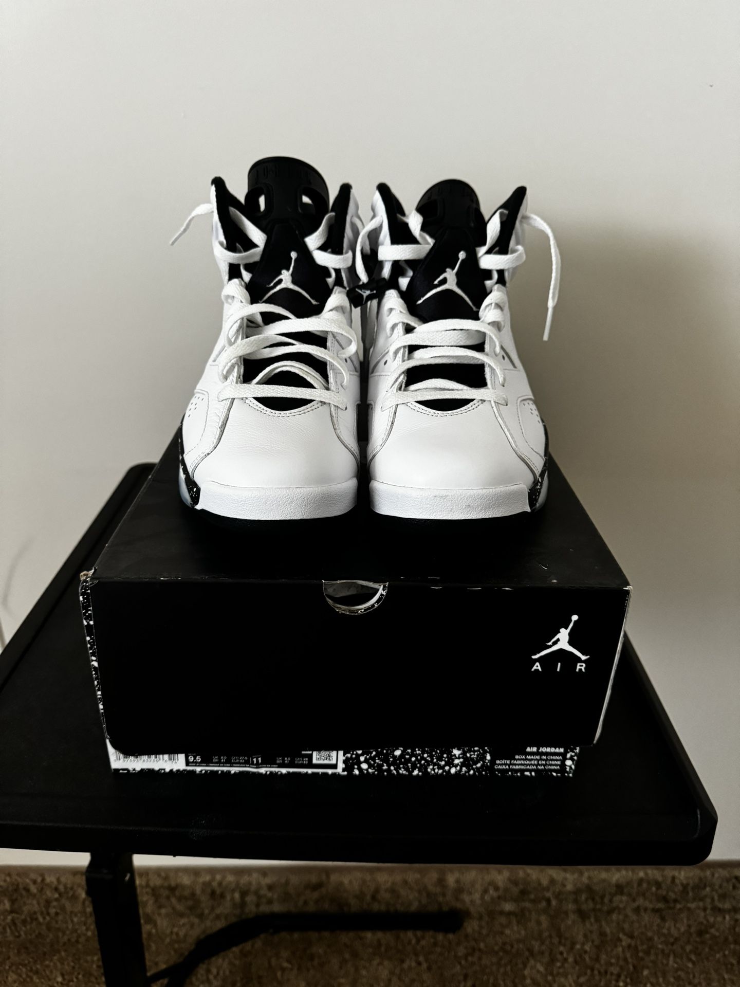 Jordan 6 Reverse Oreo 