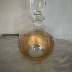 Vintage Hand Blown Art Glass Perfume Bottle / Decanter with Ground Stopper – Gold Speckled Globe Form