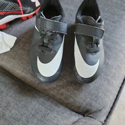 Zapatos Para Niños Size 11 Para Jugar Béisbol ⚾️