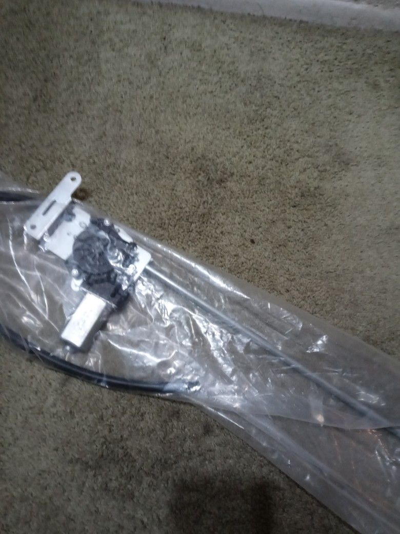 Driver Side Window Regulator For Freightliner Century, Coronado