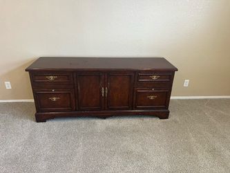 Buffet/Entry/TV Stand