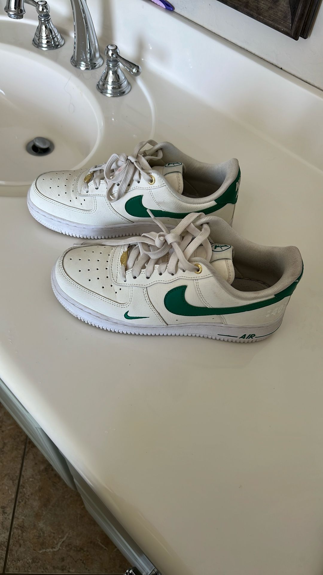 Nike 