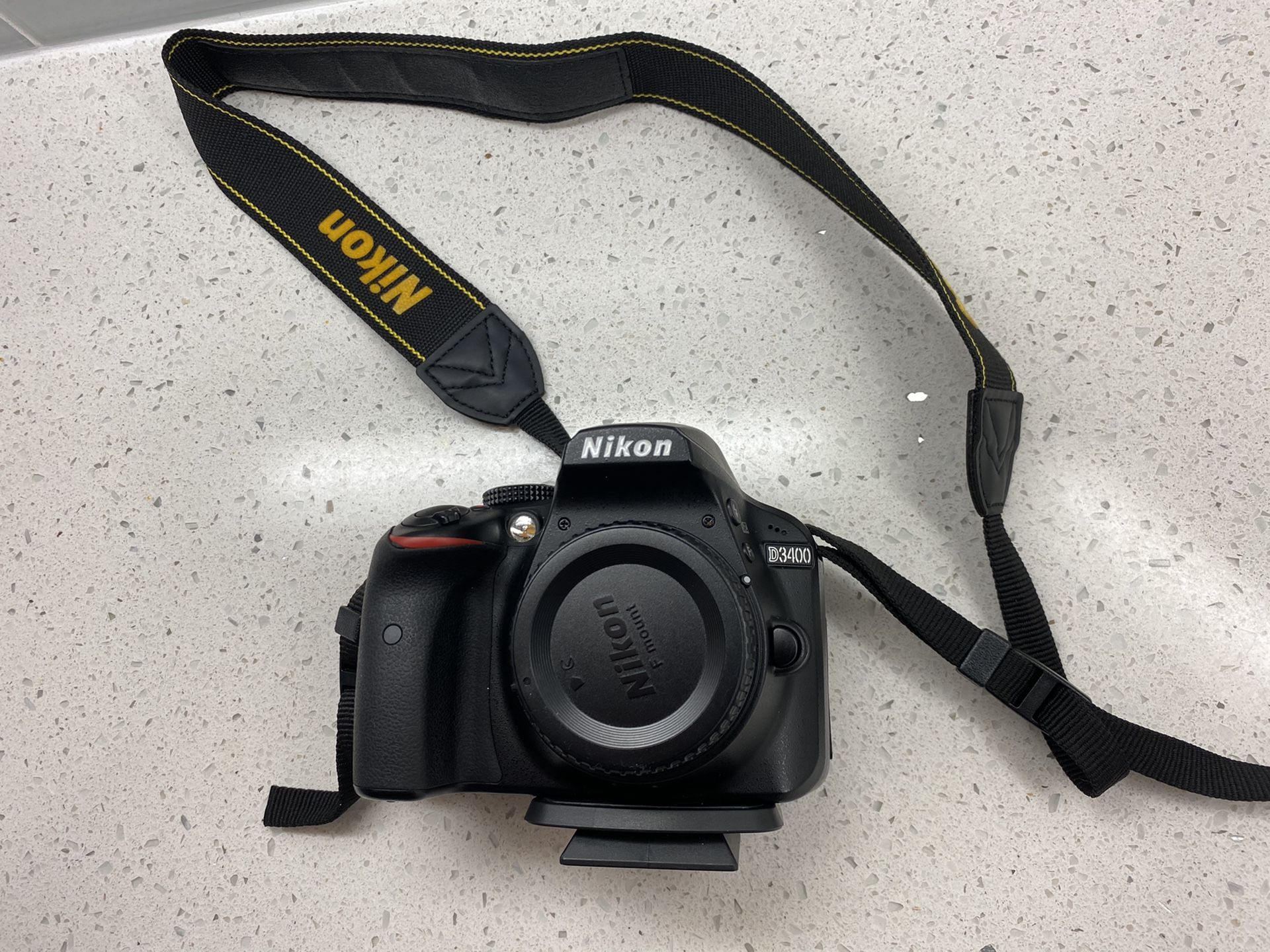 Nikon D3400 with 3 lens and accessories!