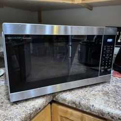 Stainless Steel Countertop Microwave 