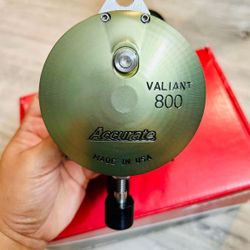 Accurate Bos Valiant 2-speed Reel  Custom Color New In box$800