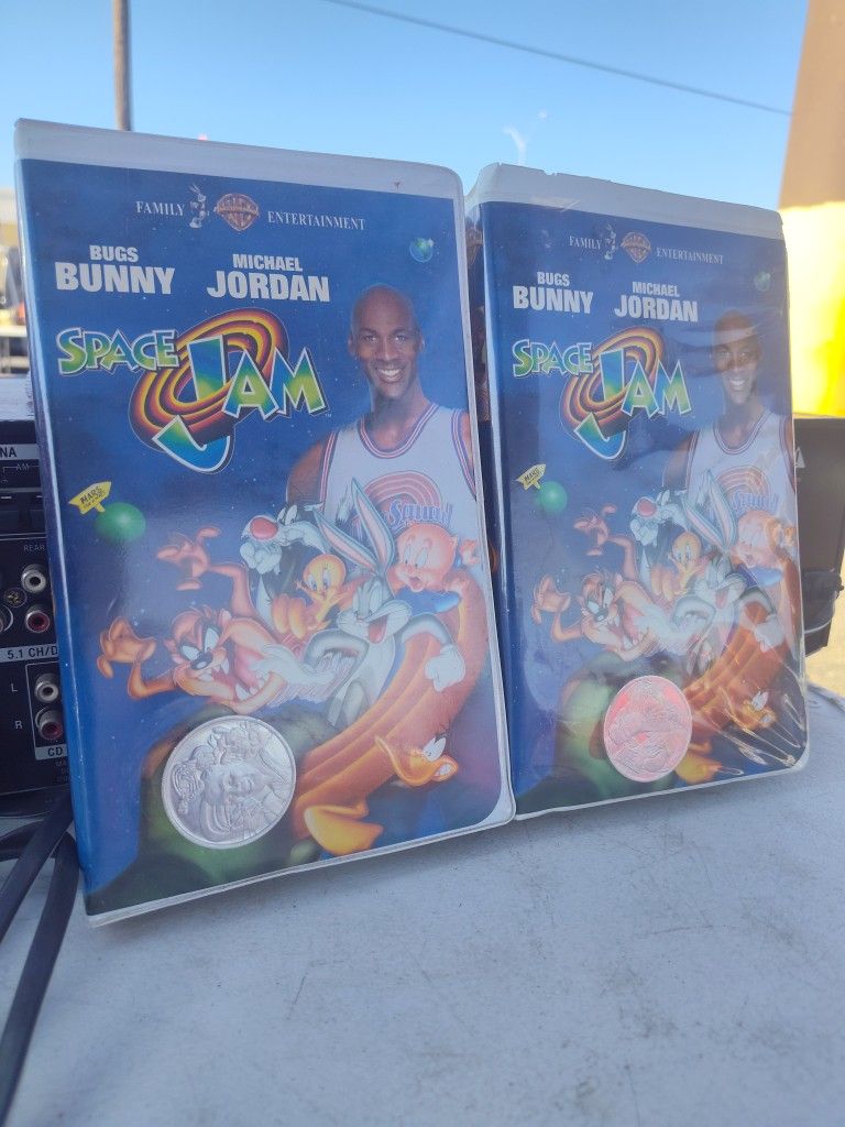 2 Space Jam VHS With Michael Jordan Special Edition Coins