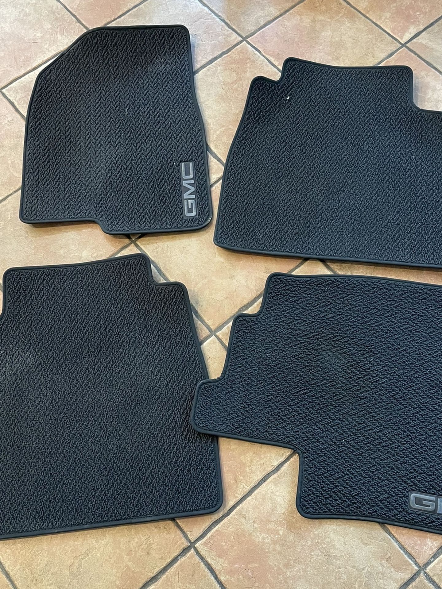 2021 GMC Sierra Floor Mats