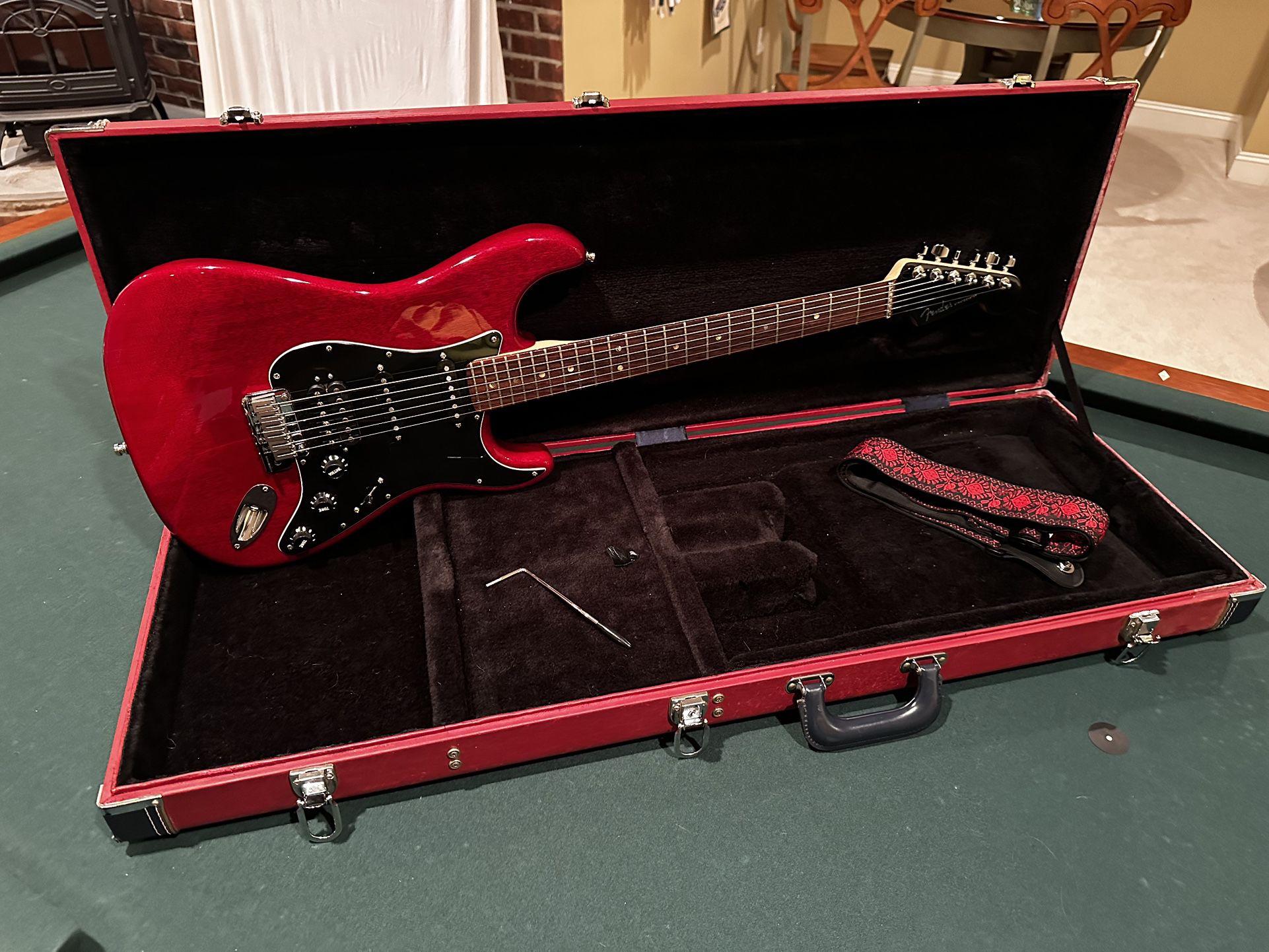 Fender Stratocaster American Deluxe 2008 - Cherry Gloss