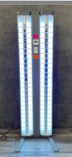 Daavlin 7 Series 311-4 Full Body Phototherapy UV Light