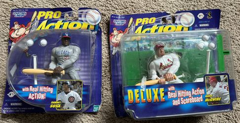 Sealed Sammy Sosa & Mark McGwire Starting Line Up Pro Action Baseball Figure