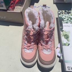 Snow Boots
