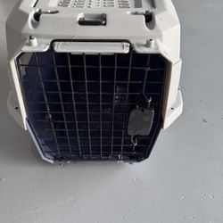 Small Cat/dog Crate