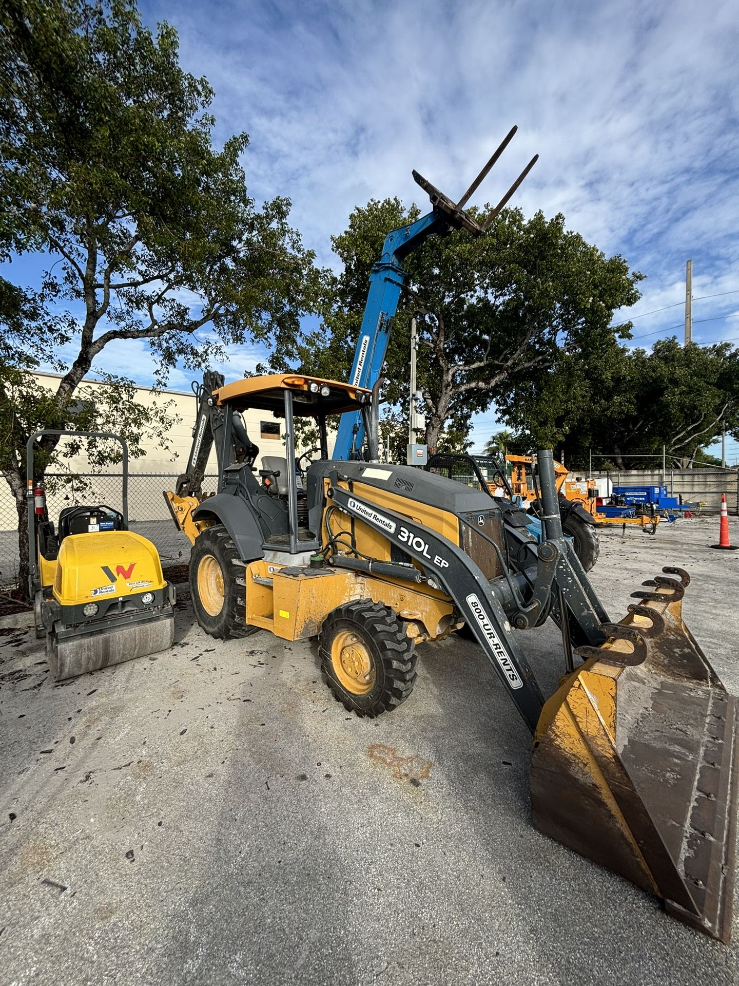 John Deere 310K Backhoe