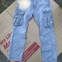 Levis Cargo Pants size 31x30