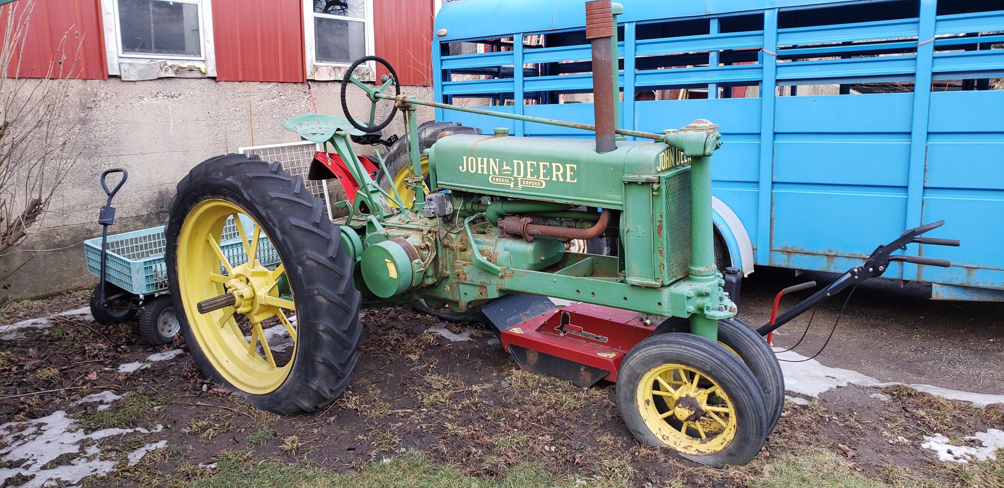 John Deere Antique tractor