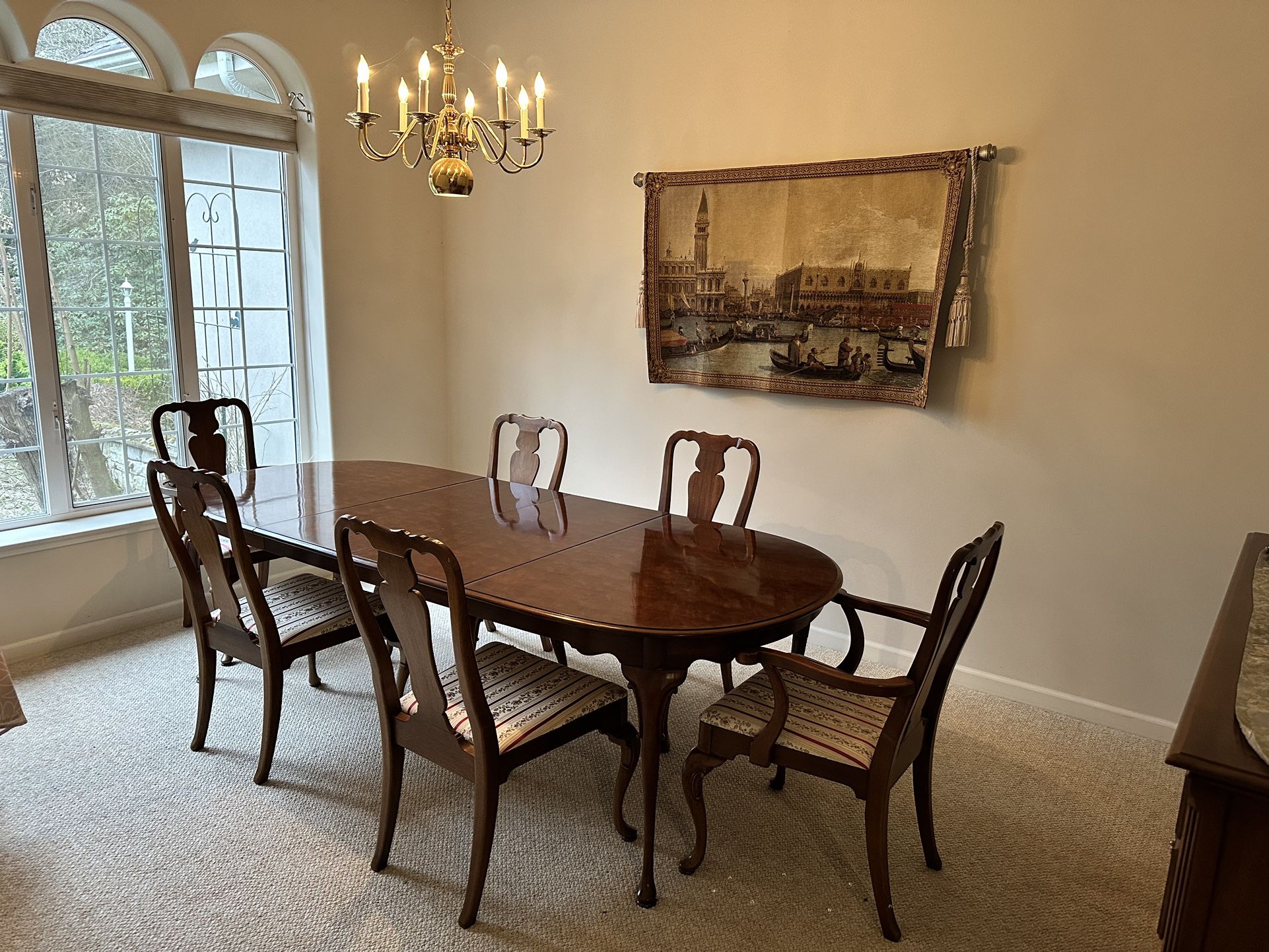 Dining Room Table With Six Chairs