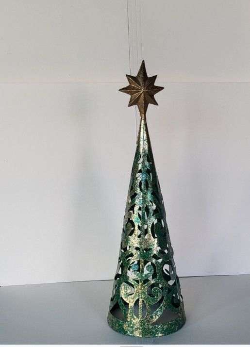 Metal Christmas Tree