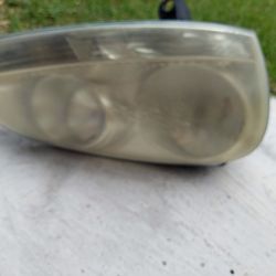 Headlight Used 2005-2010 Volkswagen Jetta LEFT Driver OEM

