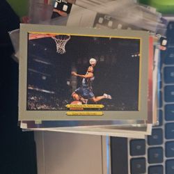BASKETBALL CARD