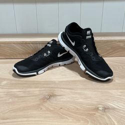 Women’s Nike Flex Supreme TR4 Size 10