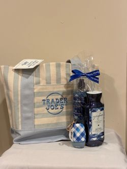 Bath & Body Works & Trader Joe’s Mini Tote Set