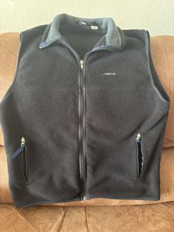 Paragonia Vest Size L 20.00