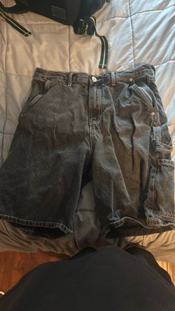 Pacsun size 32 baggy jean shorts