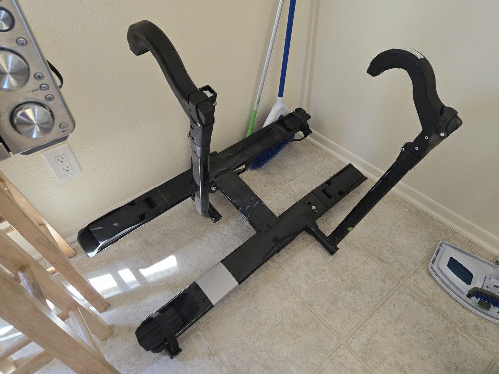 KUAT Sherpa 2.0 Durable Lightweight Aluminum Compact 2 Bike Hitch Racks